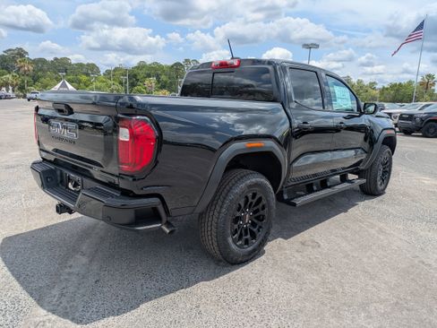 New 2026 GMC Canyon Elevation RWD image 7