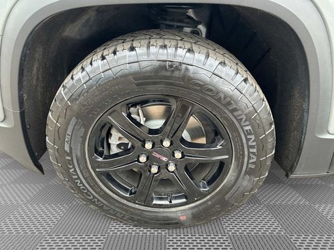 Certified 2023 GMC Acadia AT4 w/ GMC Pro Grade Package image 34