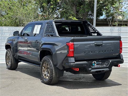 Used 2024 Toyota Tacoma 4x4 Double Cab Hybrid image 12