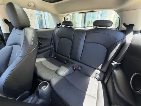 Used 2014 MINI Cooper S FWD image 16