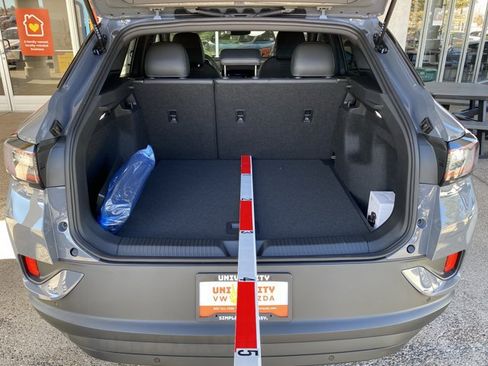 New 2026 Volkswagen ID.4 Pro AWD/4WD image 15