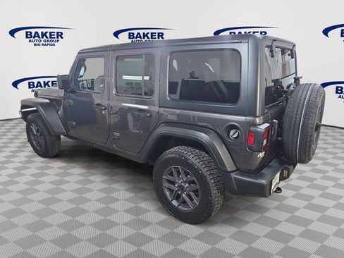 Used 2024 Jeep Wrangler Sport S image 3
