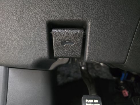 Used 2023 Nissan Leaf S FWD image 37