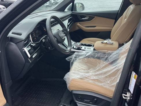 Used 2021 Audi Q7 2.0T Premium w/ Convenience Package image 11