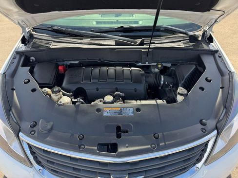 Used 2016 Chevrolet Traverse LS AWD/4WD image 25
