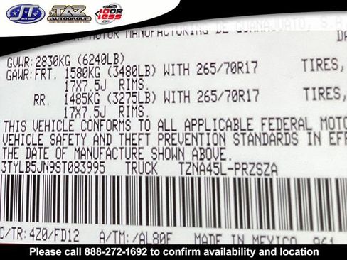 Used 2025 Toyota Tacoma TRD Off-Road AWD/4WD image 19