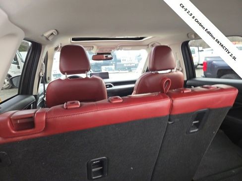 Used 2023 MAZDA CX-5 Carbon Edition image 8