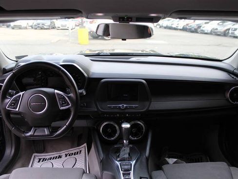 Used 2022 Chevrolet Camaro LT RWD image 13