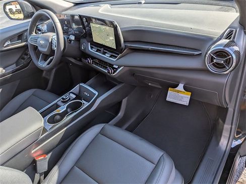 New 2026 Chevrolet Equinox LT w/ Convenience Package II image 37