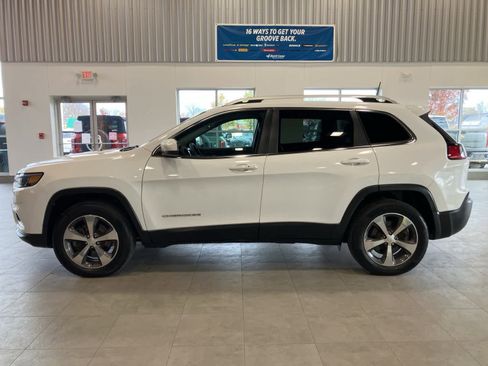Used 2020 Jeep Cherokee Limited image 8