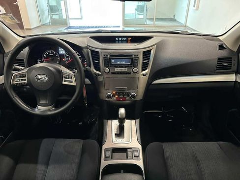 Used 2013 Subaru Legacy 2.5i Premium w/ All-Weather Pkg AWD/4WD image 9