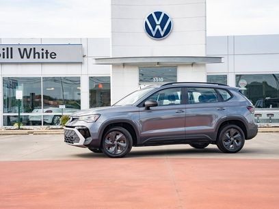 New 2025 Volkswagen Taos S