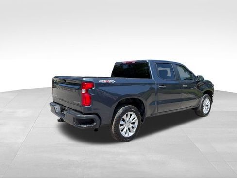 Used 2022 Chevrolet Silverado 1500 Custom AWD/4WD image 3