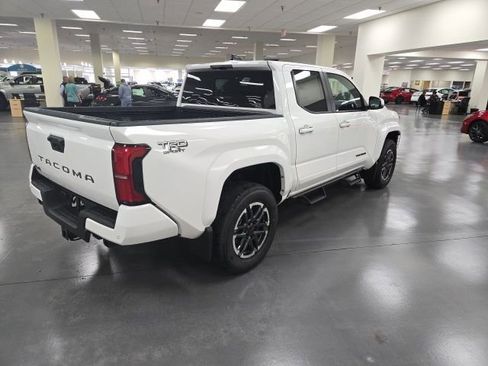 New 2026 Toyota Tacoma TRD Sport AWD/4WD image 5