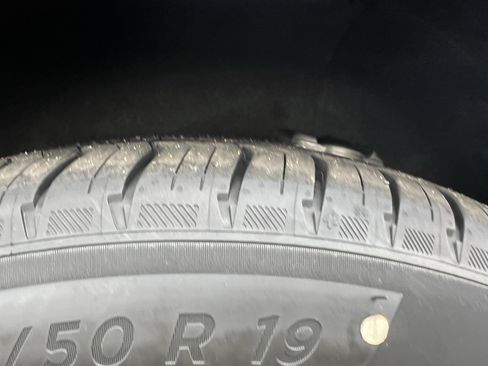 Certified 2025 Mercedes-Benz GLC 300 4MATIC image 12