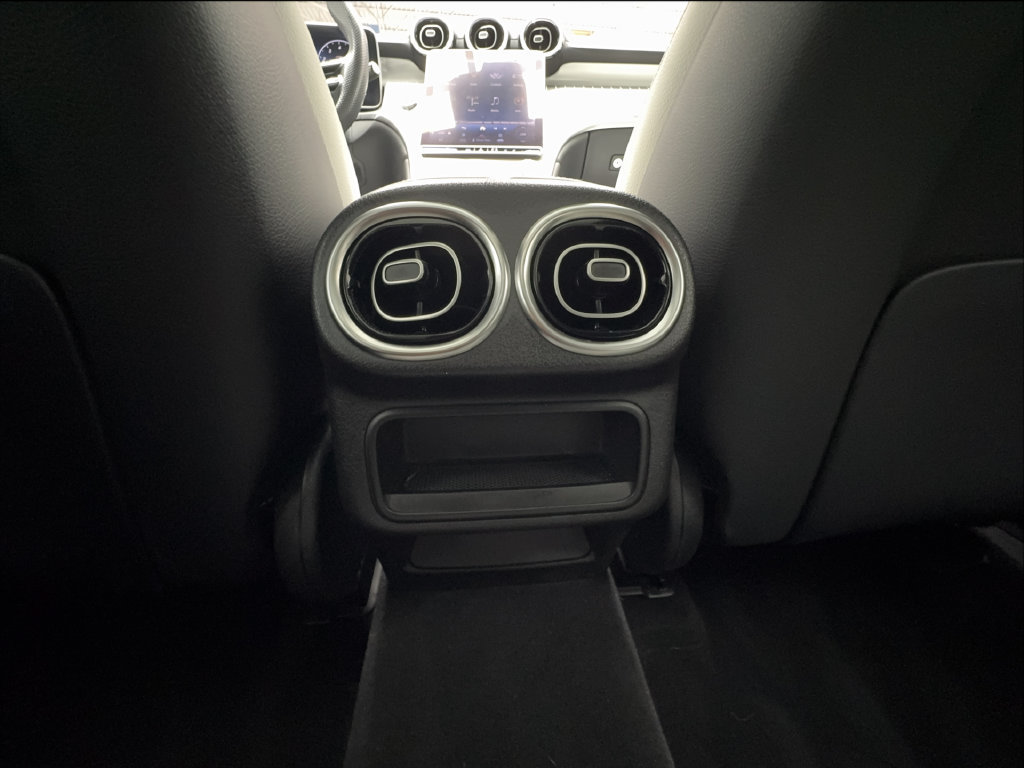 Used 2023 Mercedes-Benz GLC 300 w/ AMG Line image 20