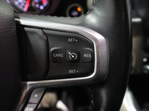 Used 2020 RAM 1500 Laramie AWD/4WD image 35