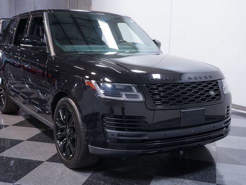 Used 2019 Land Rover Range Rover Supercharged image 14