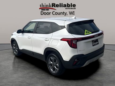 Used 2026 Kia Seltos LX AWD/4WD image 3