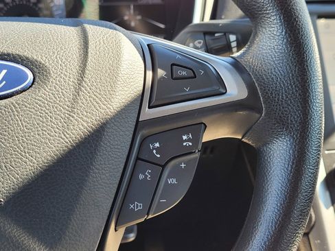 Used 2020 Ford Fusion SE image 21