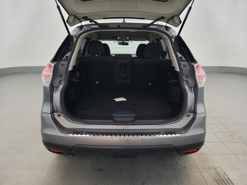Used 2016 Nissan Rogue SV AWD/4WD image 29