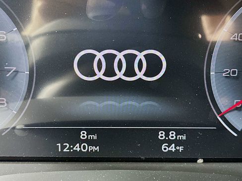 New 2026 Audi Q8 Premium Plus image 12