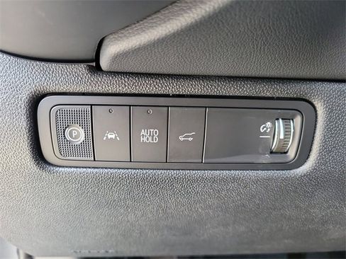 New 2026 Chevrolet Equinox EV RS image 12