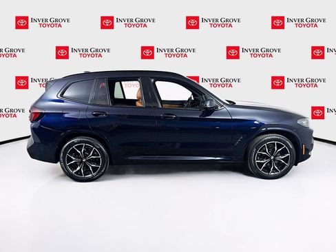 Used 2024 BMW X3 xDrive30i w/ Premium Package AWD/4WD image 4