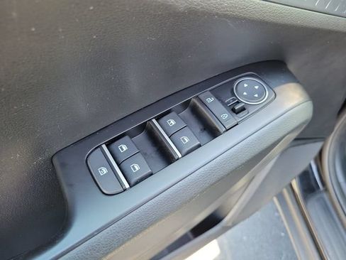 Used 2021 Kia Soul S FWD image 16