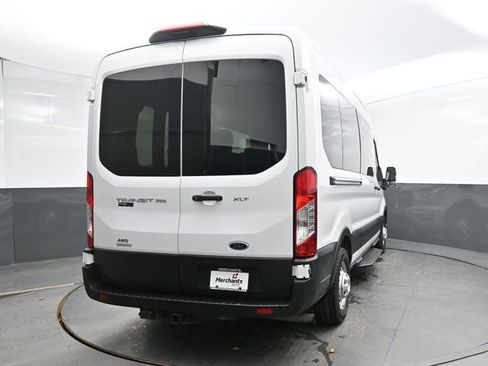 Used 2022 Ford Transit 350 XLT image 6