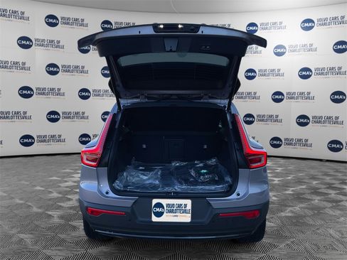 New 2026 Volvo EX40 Plus w/ Climate Package image 11