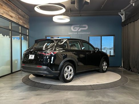 Used 2024 Honda HR-V LX image 3