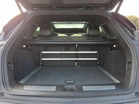 Used 2023 Cadillac XT5 Premium Luxury image 28