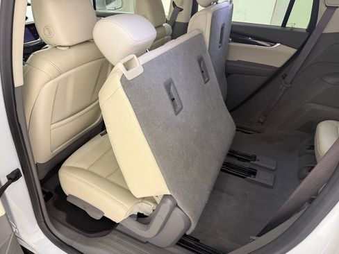 Used 2020 Cadillac XT6 Premium Luxury FWD image 23