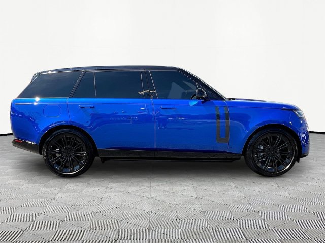Used 2026 Land Rover Range Rover Long Wheelbase SE AWD/4WD image 8