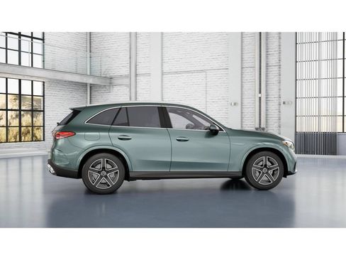 New 2027 Mercedes-Benz GLC 300 4MATIC image 17