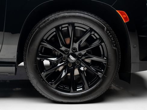 Used 2023 Cadillac Escalade Sport w/ LPO, ONYX Package AWD/4WD image 38