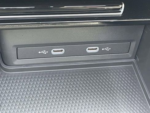 New 2026 Volkswagen Atlas SE FWD image 28