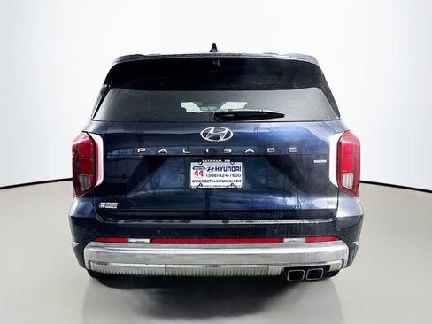 Used 2023 Hyundai Palisade Calligraphy AWD/4WD image 5