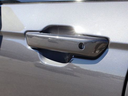 New 2025 Jeep Grand Cherokee L Limited w/ Trailer Tow Package image 21