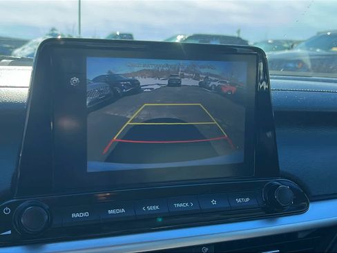 Used 2024 Kia Forte LXS image 16