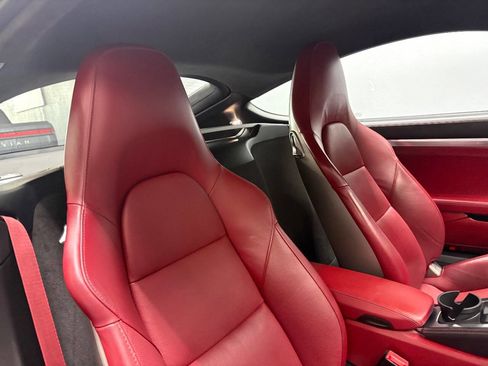 Used 2018 Porsche 718 Cayman GTS image 50