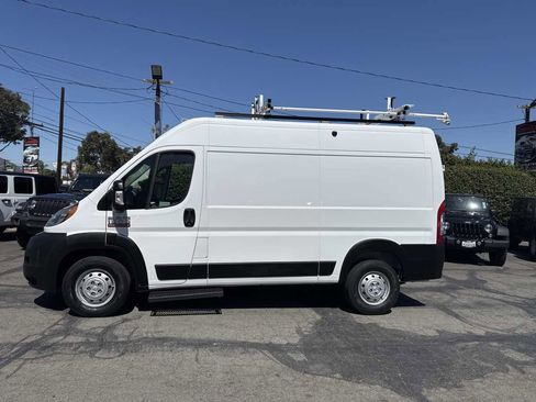 Used 2021 RAM ProMaster 1500 FWD image 3