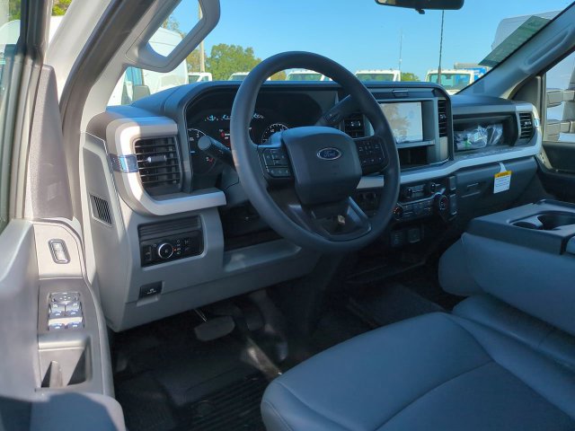 New 2026 Ford F350 XL w/ XL Chrome Package AWD/4WD image 14