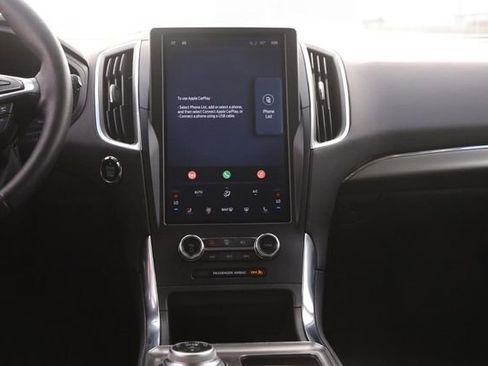 Certified 2024 Ford Edge Titanium image 23