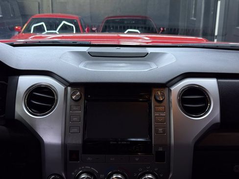 Used 2019 Toyota Tundra SR5 AWD/4WD image 22