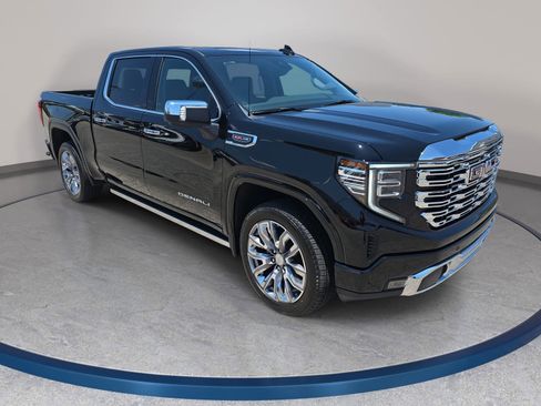 Used 2026 GMC Sierra 1500 Denali AWD/4WD image 3