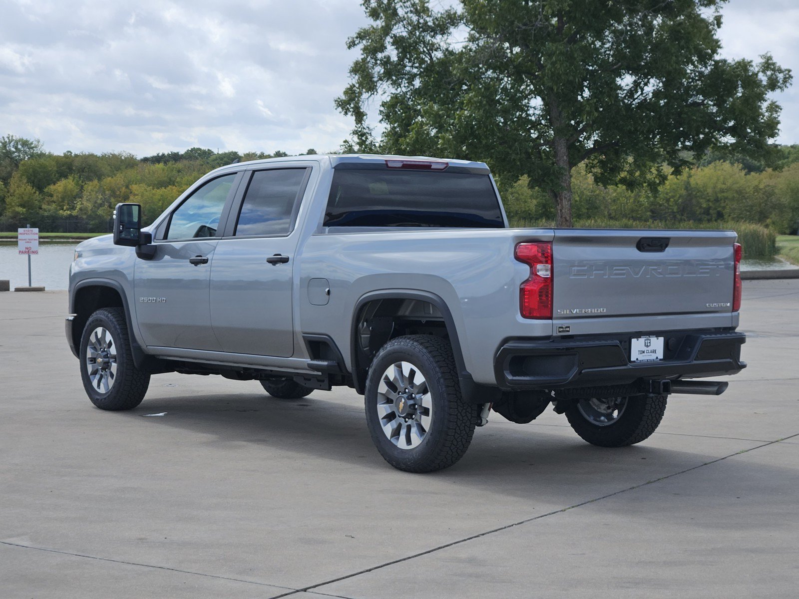 New 2026 Chevrolet Silverado 2500 Custom w/ Custom Value Package AWD/4WD image 3