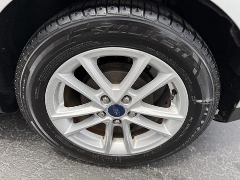 Used 2018 Ford Focus SE image 15