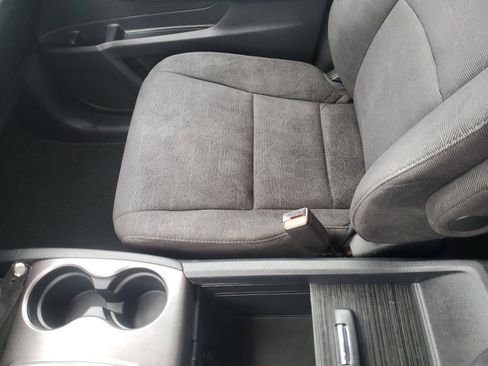 Used 2022 Honda Pilot Sport image 24